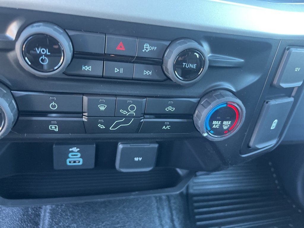 New 2026 Ford F250 XL w/ XL Chrome Package image 18