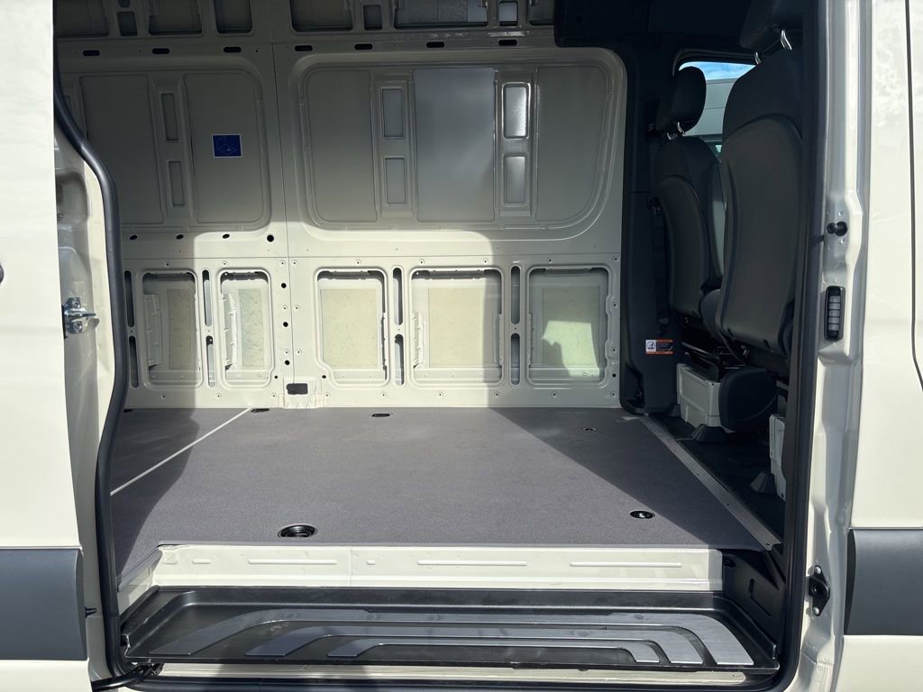 New 2026 Mercedes-Benz Sprinter 2500 image 17