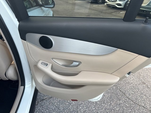 Used 2019 Mercedes-Benz GLC 300 image 17