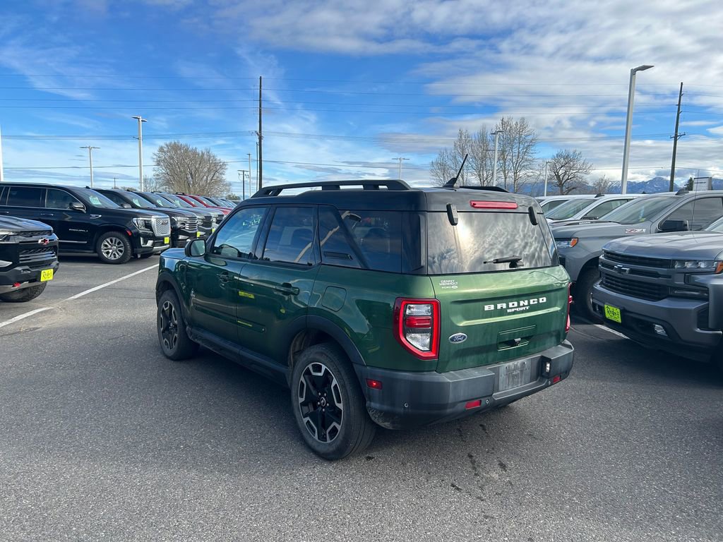 Used 2023 Ford Bronco Sport Outer Banks w/ Tech Package AWD/4WD image 2