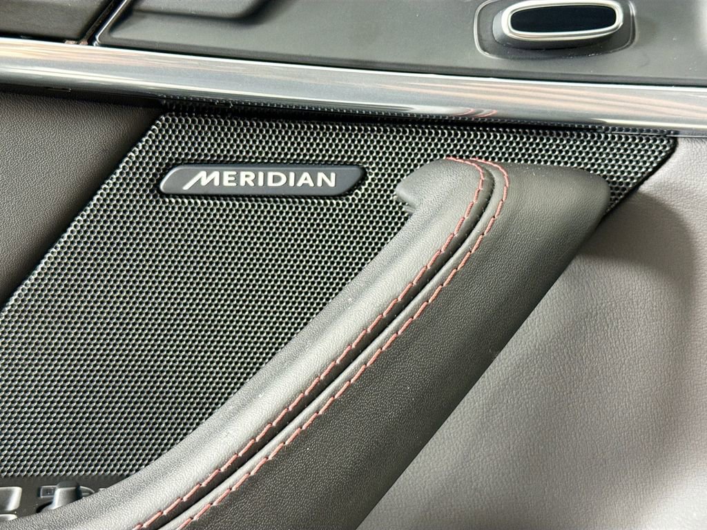 Used 2020 Jaguar F-TYPE Coupe RWD image 21