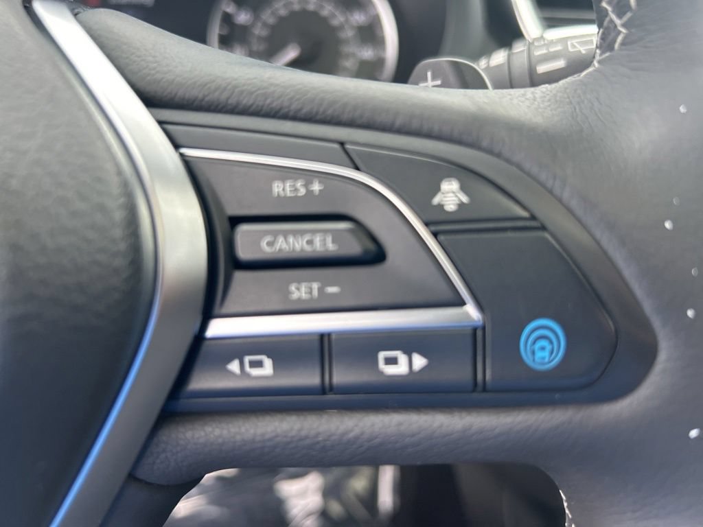 Used 2021 INFINITI QX50 Luxe FWD image 41