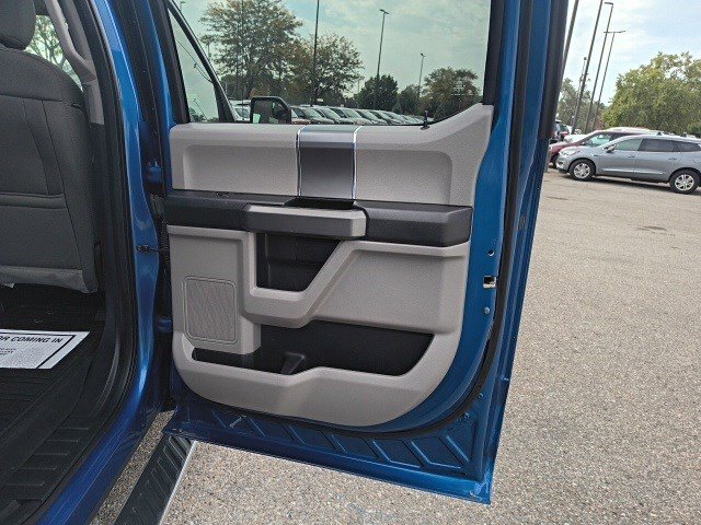 Used 2018 Ford F150 XLT w/ Equipment Group 302A Luxury image 16