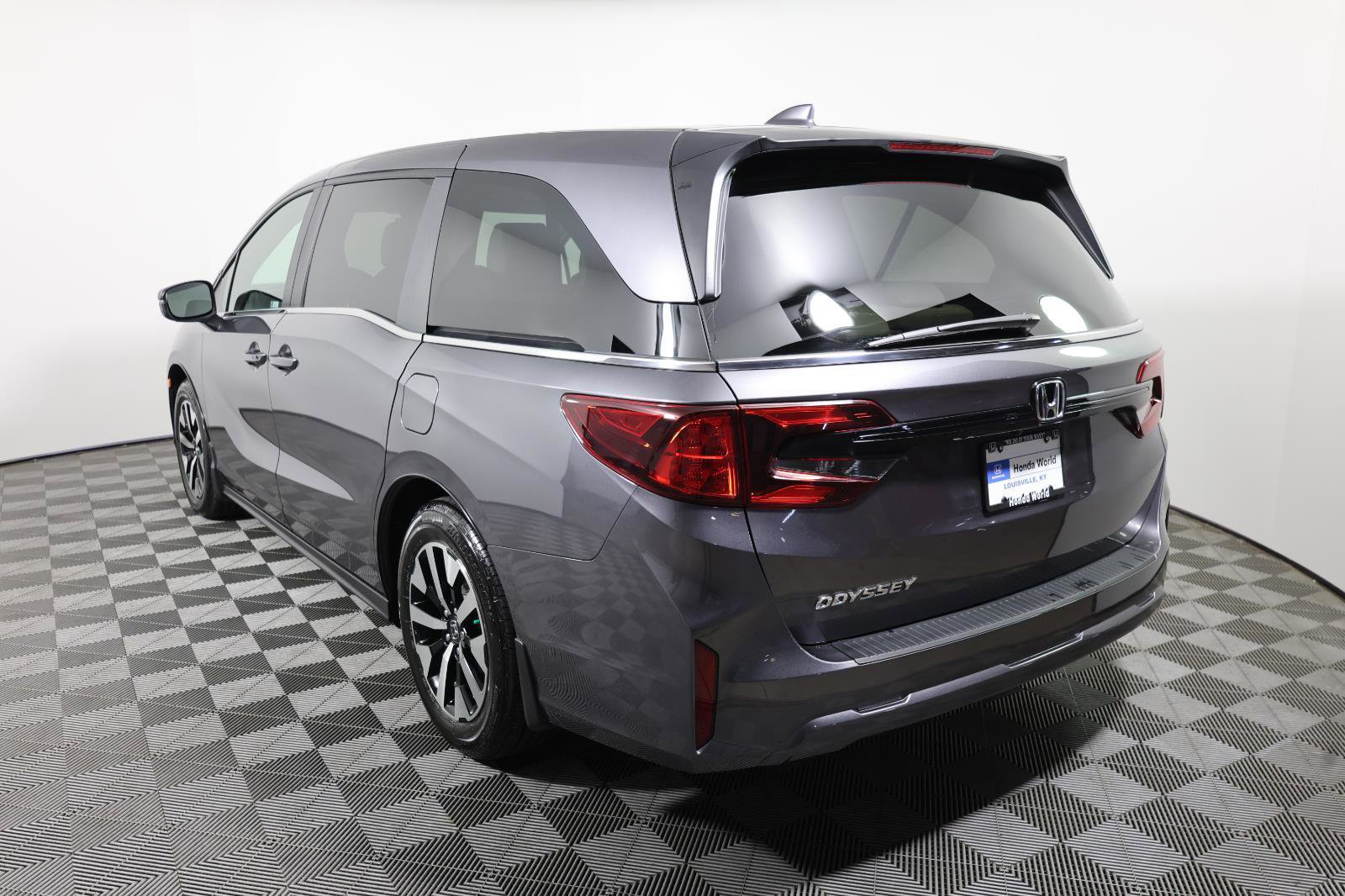 Used 2026 Honda Odyssey EX-L image 7
