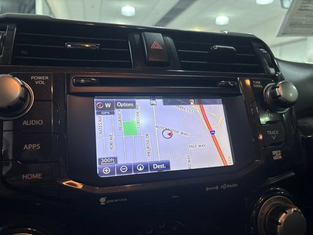 Used 2019 Toyota 4Runner TRD Off-Road Premium AWD/4WD image 28