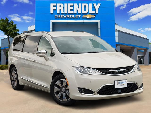 Used 2020 Chrysler Pacifica Limited w/ Advanced Safetytec Group