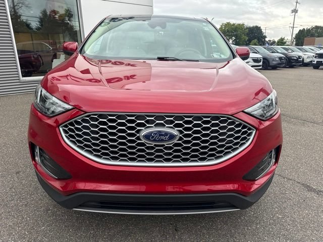 Certified 2024 Ford Edge SEL w/ Convenience Package AWD/4WD image 3