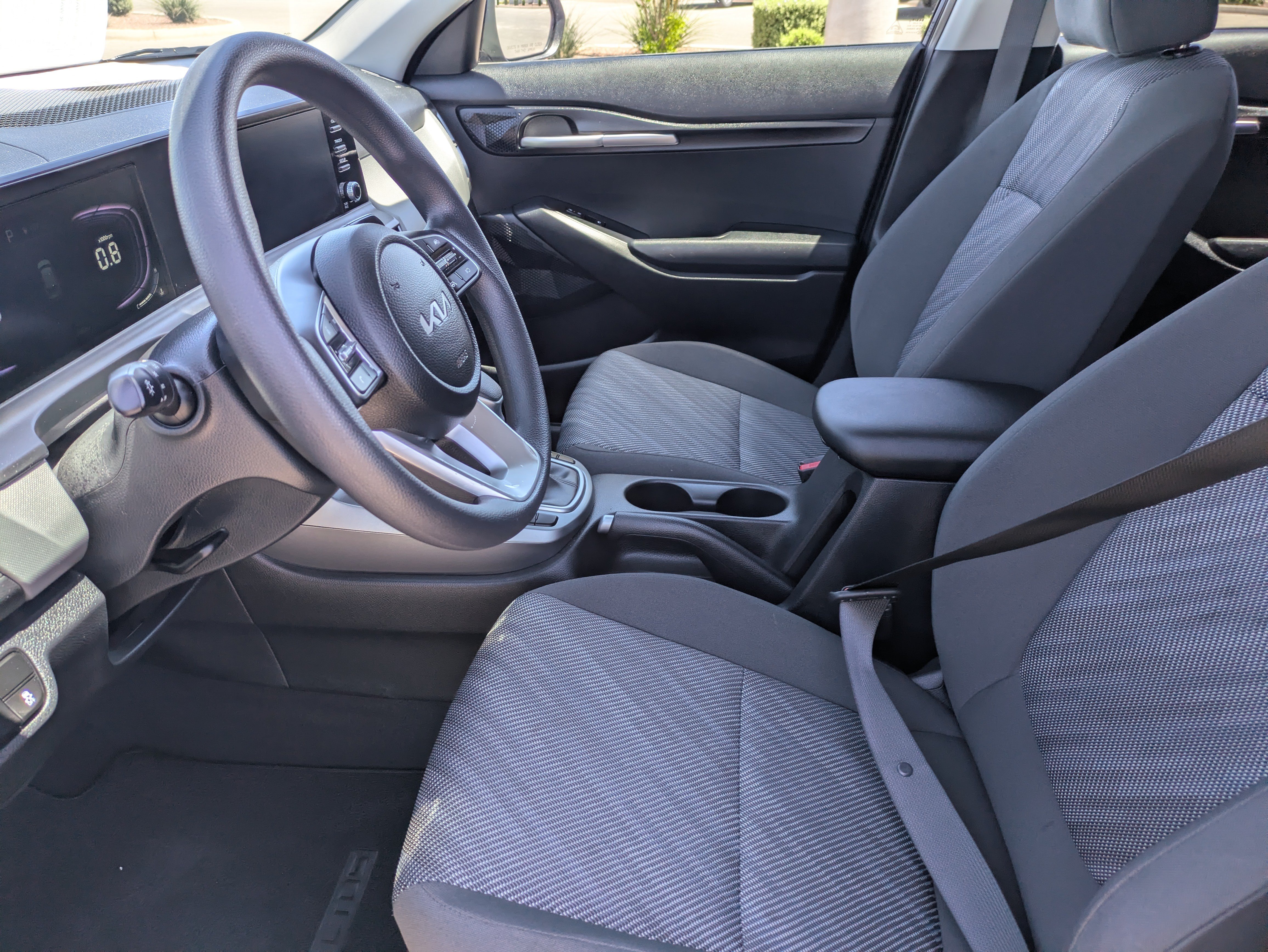 Certified 2026 Kia Seltos LX FWD image 25