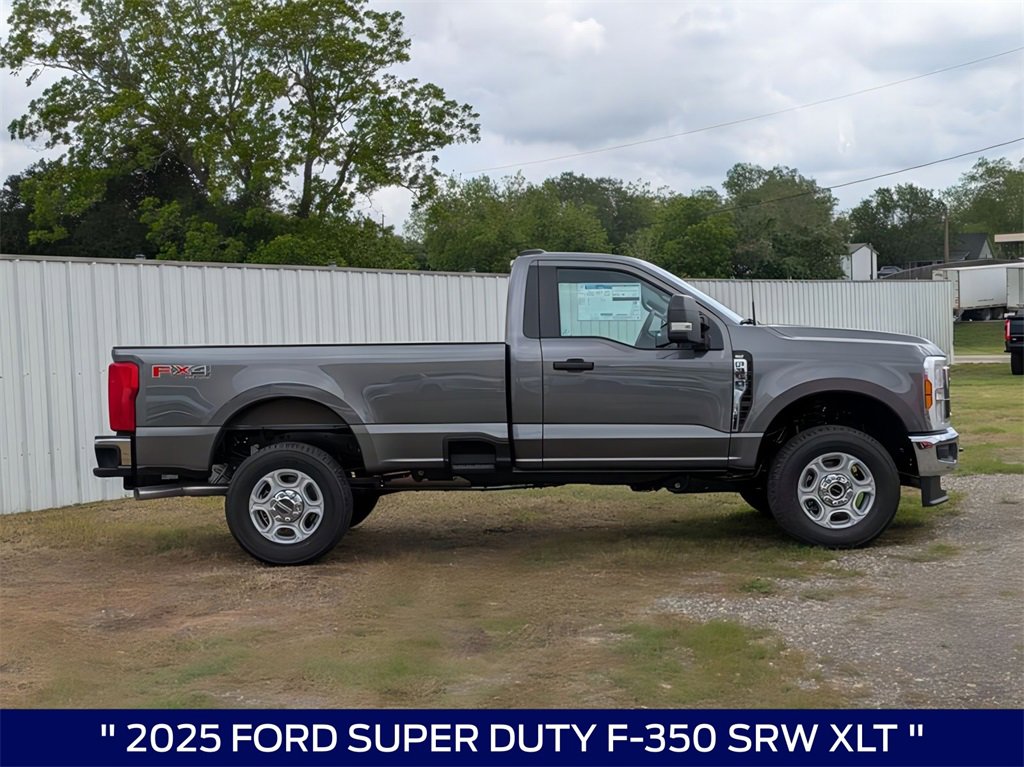 New 2025 Ford F350 XLT w/ FX4 Off-Road Package image 5