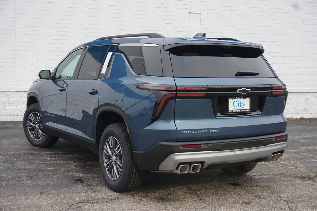 New 2026 Chevrolet Traverse LT w/ Driver Confidence Package image 7