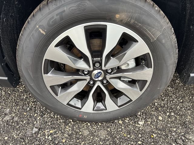 New 2025 Subaru Outback Limited image 10