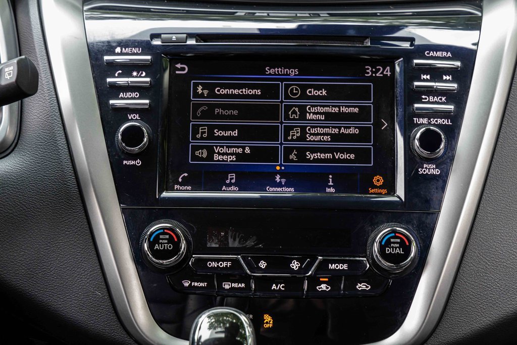 Certified 2024 Nissan Murano SV w/ SV Midnight Edition Package image 11