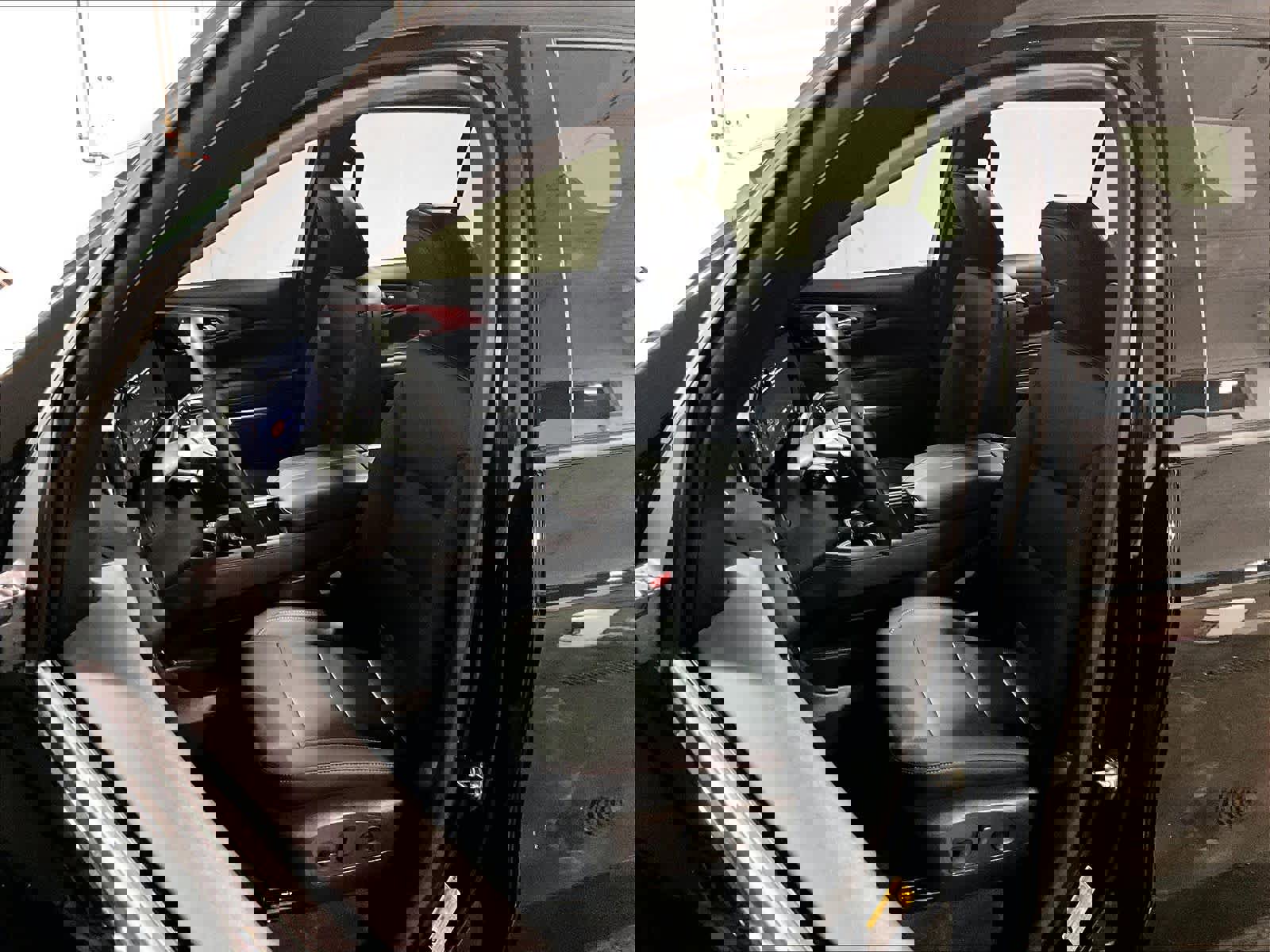 Used 2025 Chevrolet Traverse Z71 w/ Driver Confidence Package image 10