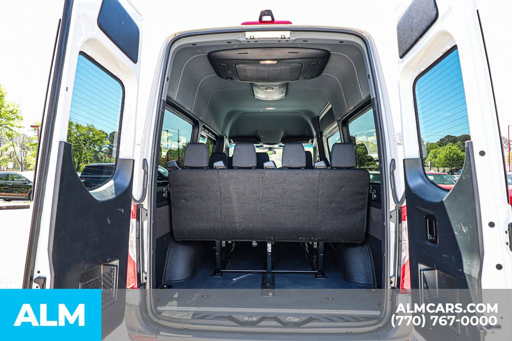 Used 2024 Mercedes-Benz Sprinter 2500 image 25