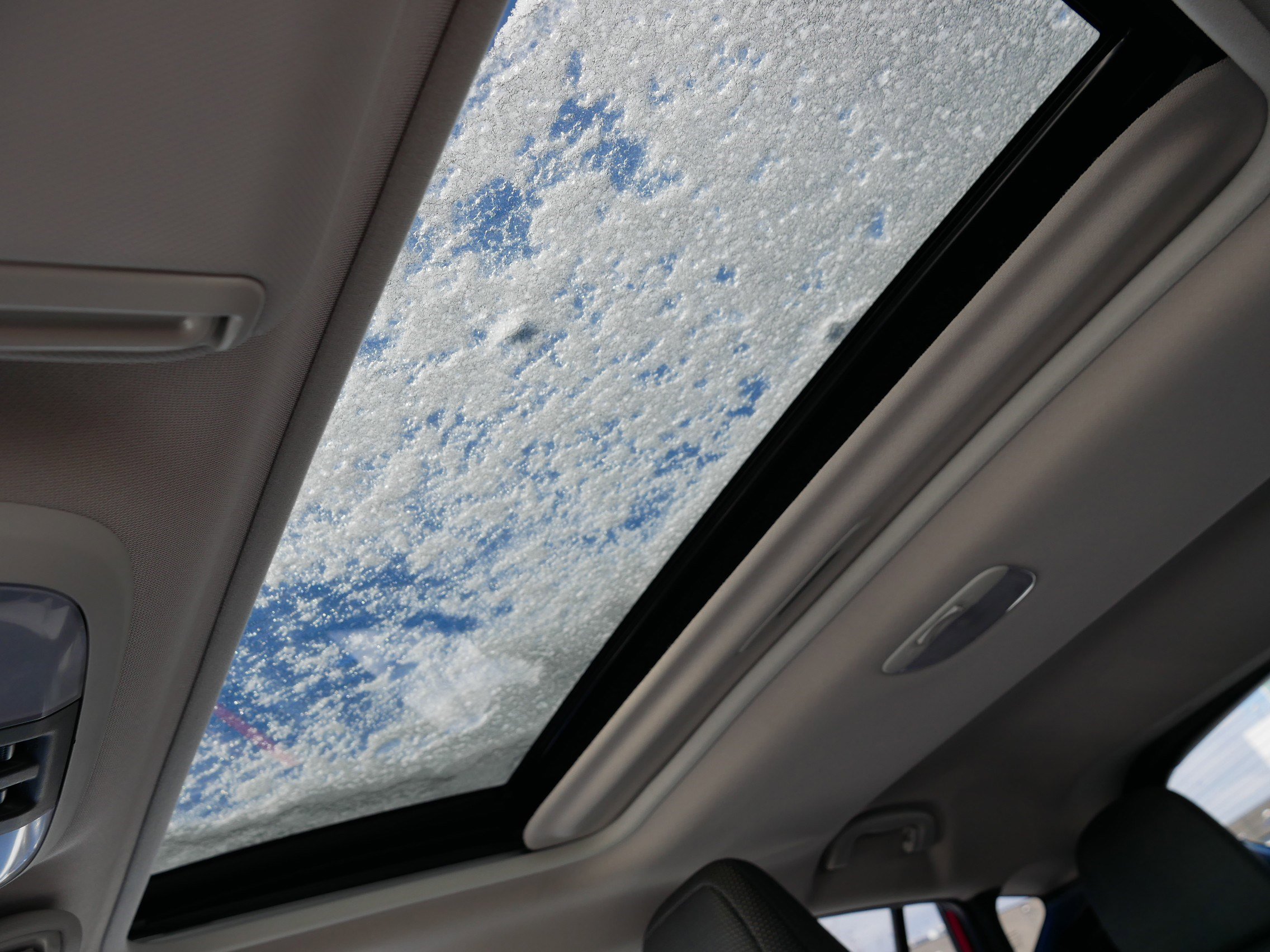 Used 2024 Subaru Crosstrek 2.0i Premium image 32