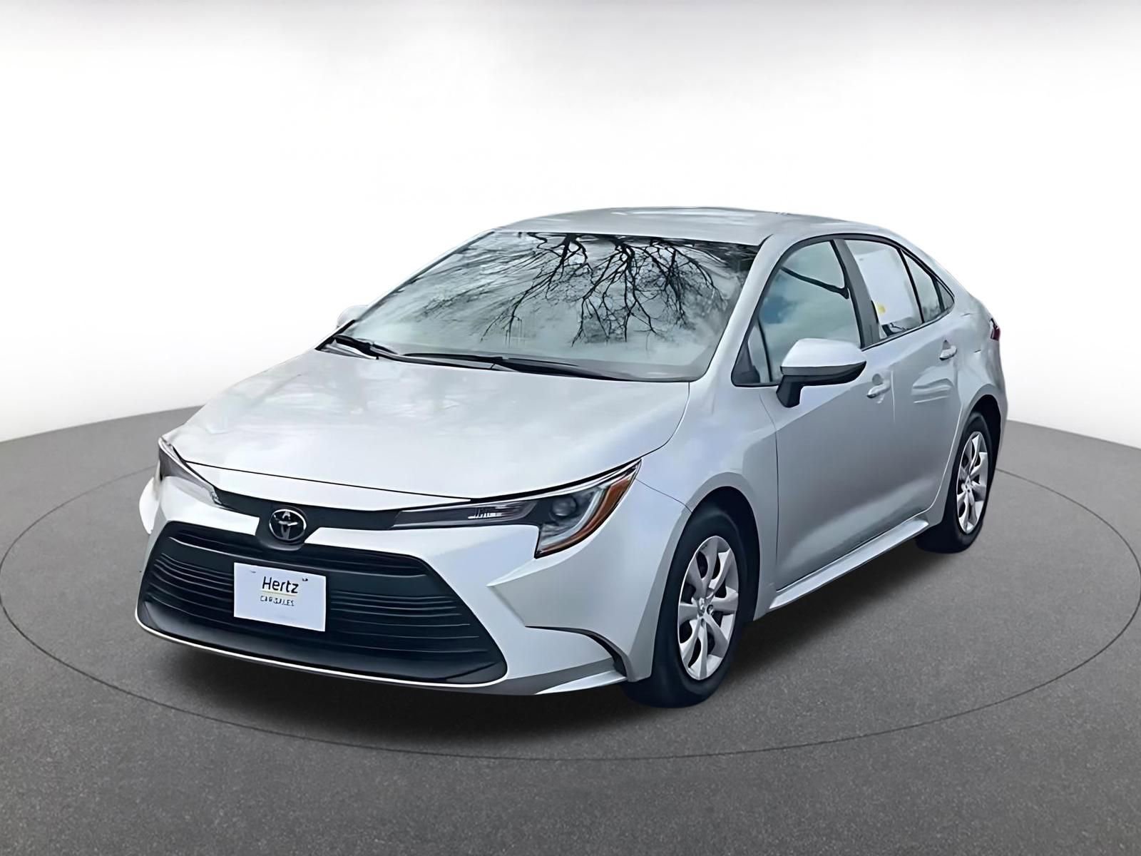 Used 2025 Toyota Corolla LE FWD image 7