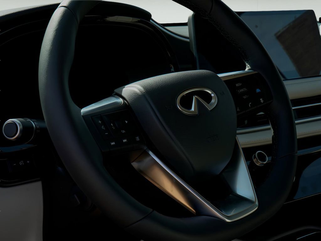 Certified 2026 INFINITI QX60 Luxe w/ Cargo Package image 15