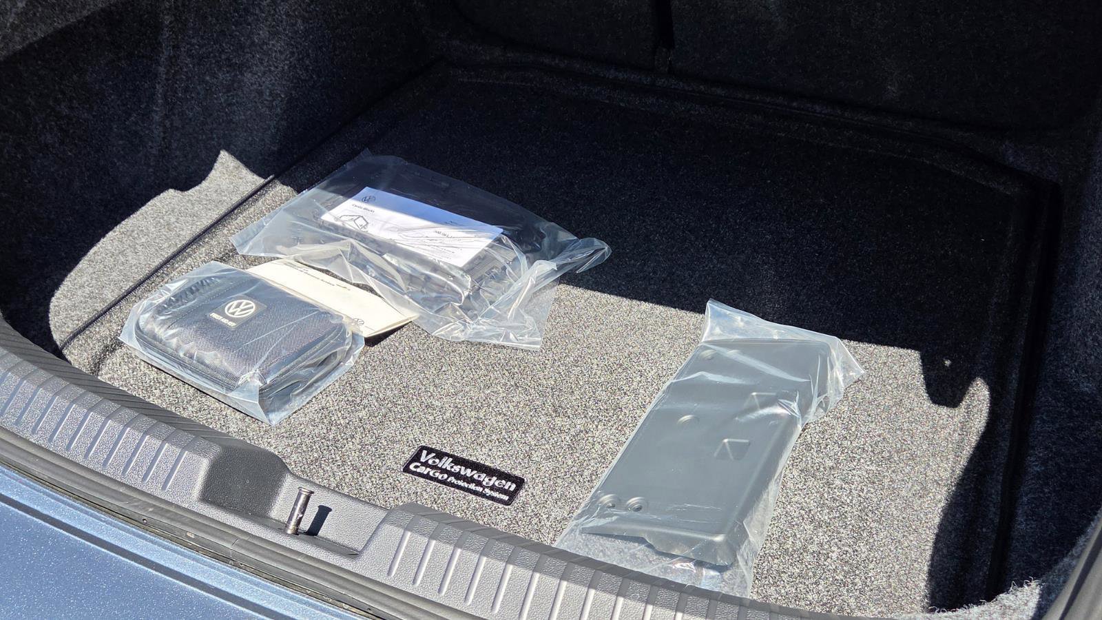 Used 2026 Volkswagen Jetta SE FWD image 50