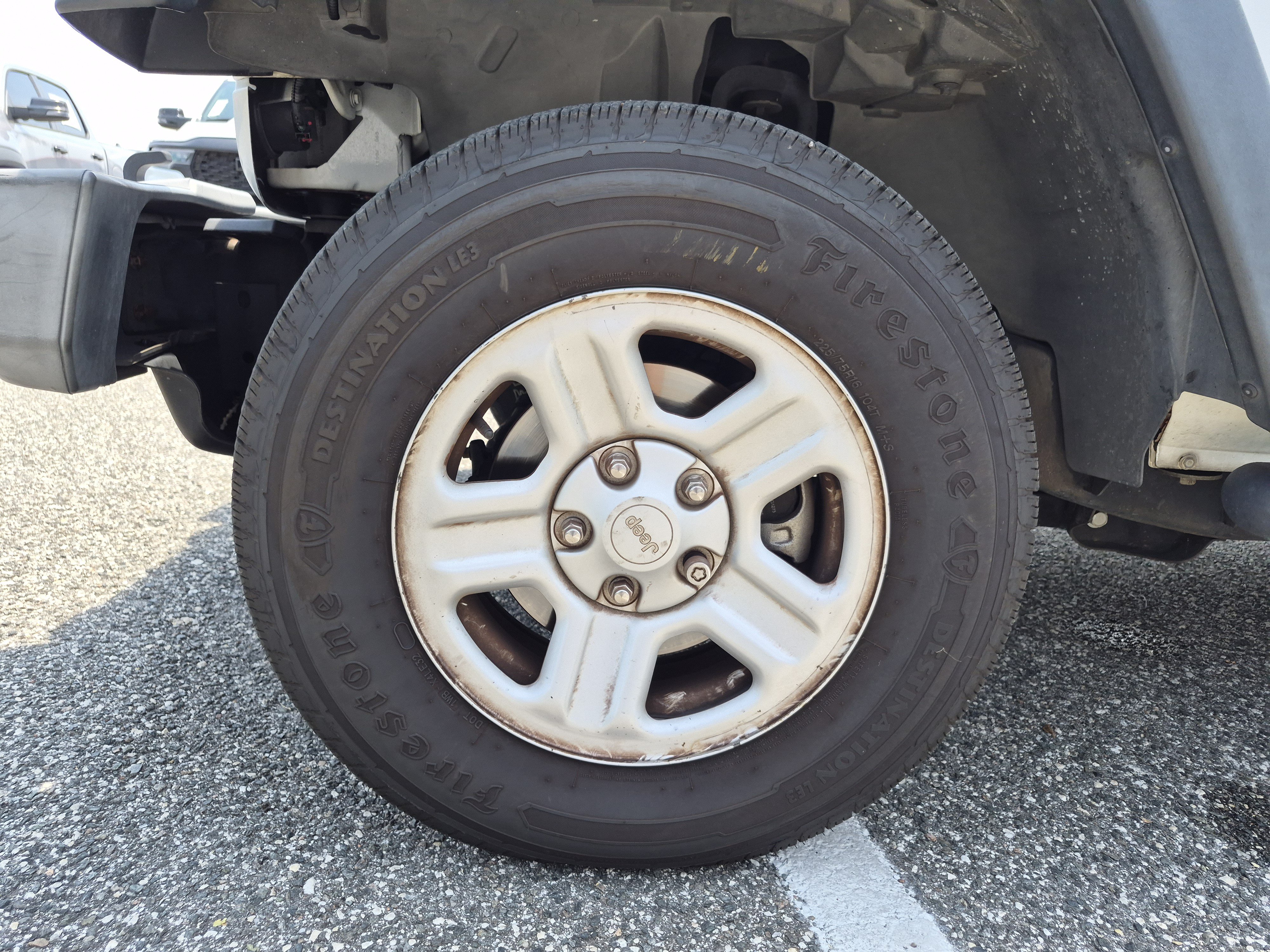 Used 2013 Jeep Wrangler Sport w/ Connectivity Group AWD/4WD image 11