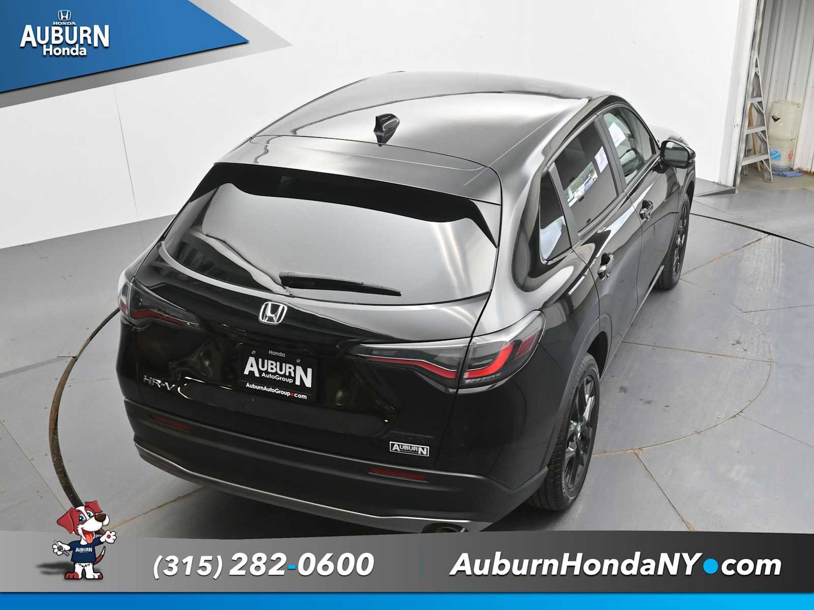 Used 2024 Honda HR-V Sport image 32