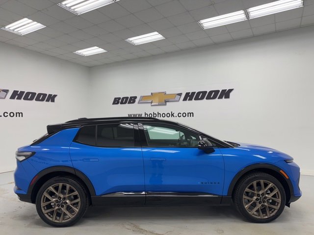 New 2026 Chevrolet Equinox EV RS image 4