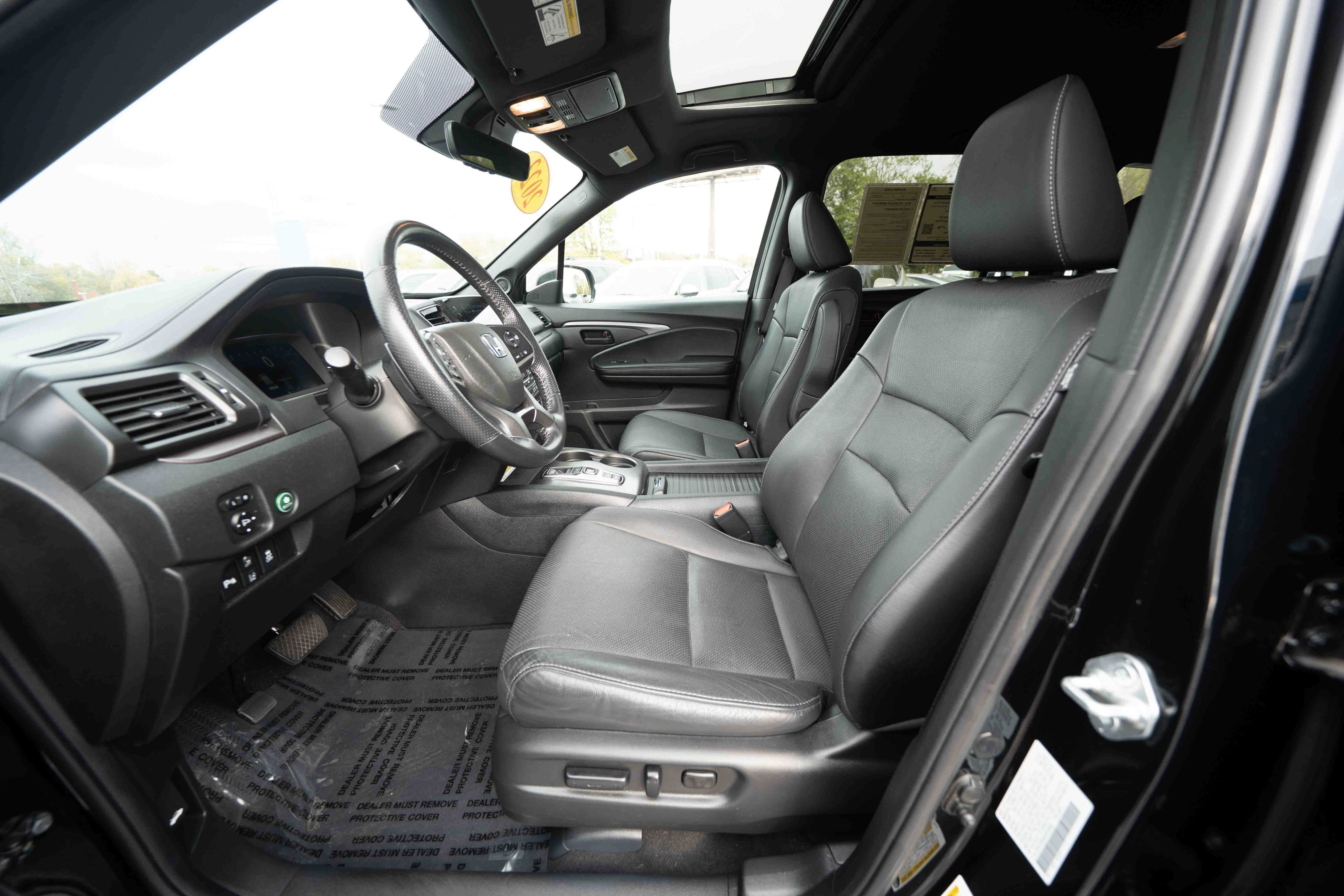 Used 2023 Honda Passport EX-L image 9
