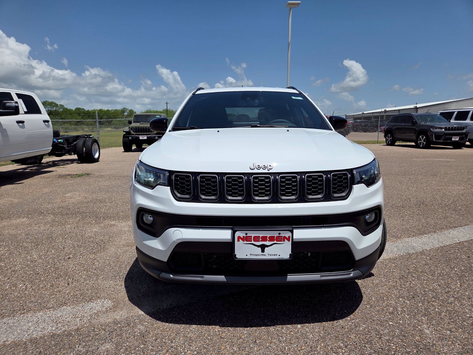 New 2026 Jeep Compass Latitude AWD/4WD image 2