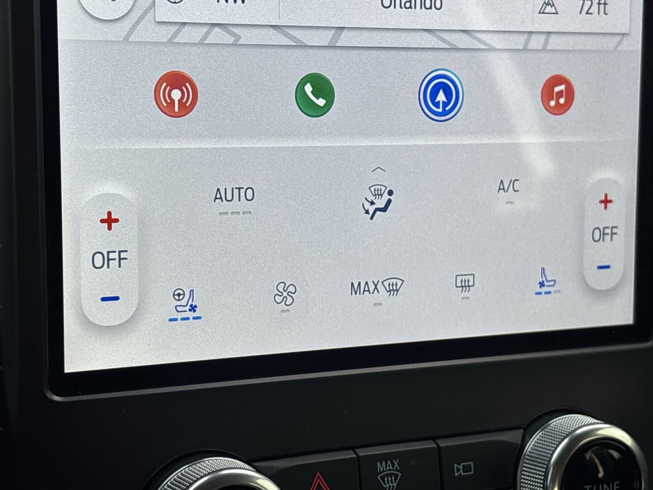 Used 2022 Ford Edge Titanium w/ Equipment Group 301A image 18