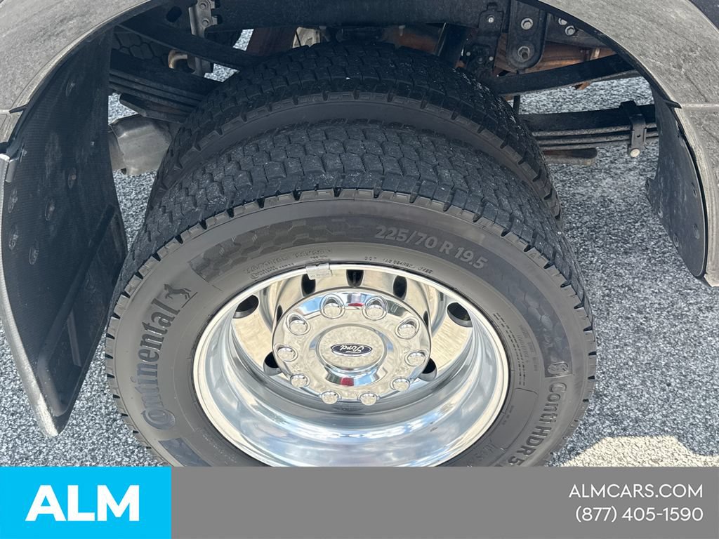 Used 2025 Ford F450 Platinum w/ FX4 Off-Road Package AWD/4WD image 20