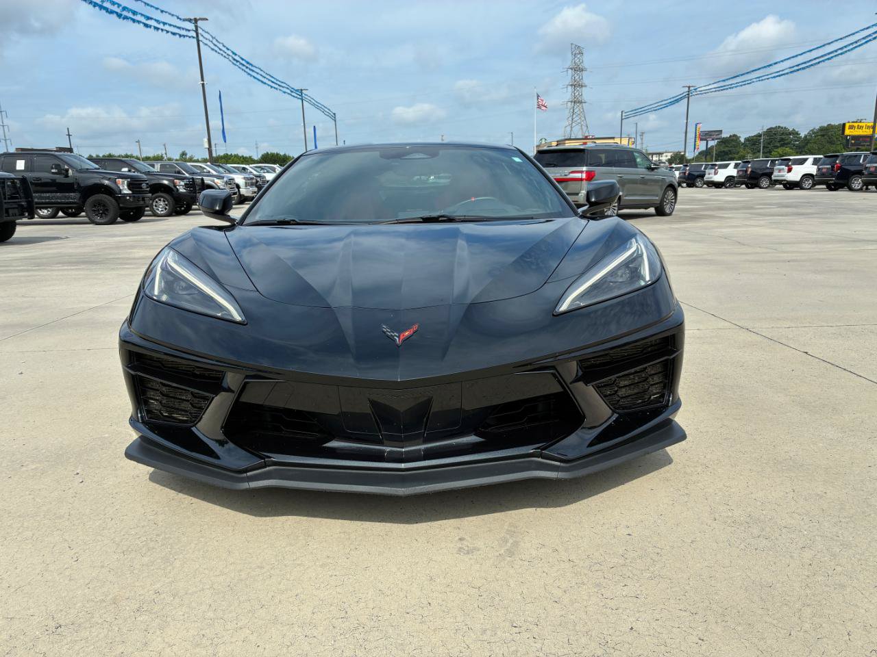 Used 2025 Chevrolet Corvette Stingray Coupe w/ Z51 Performance Package RWD image 3