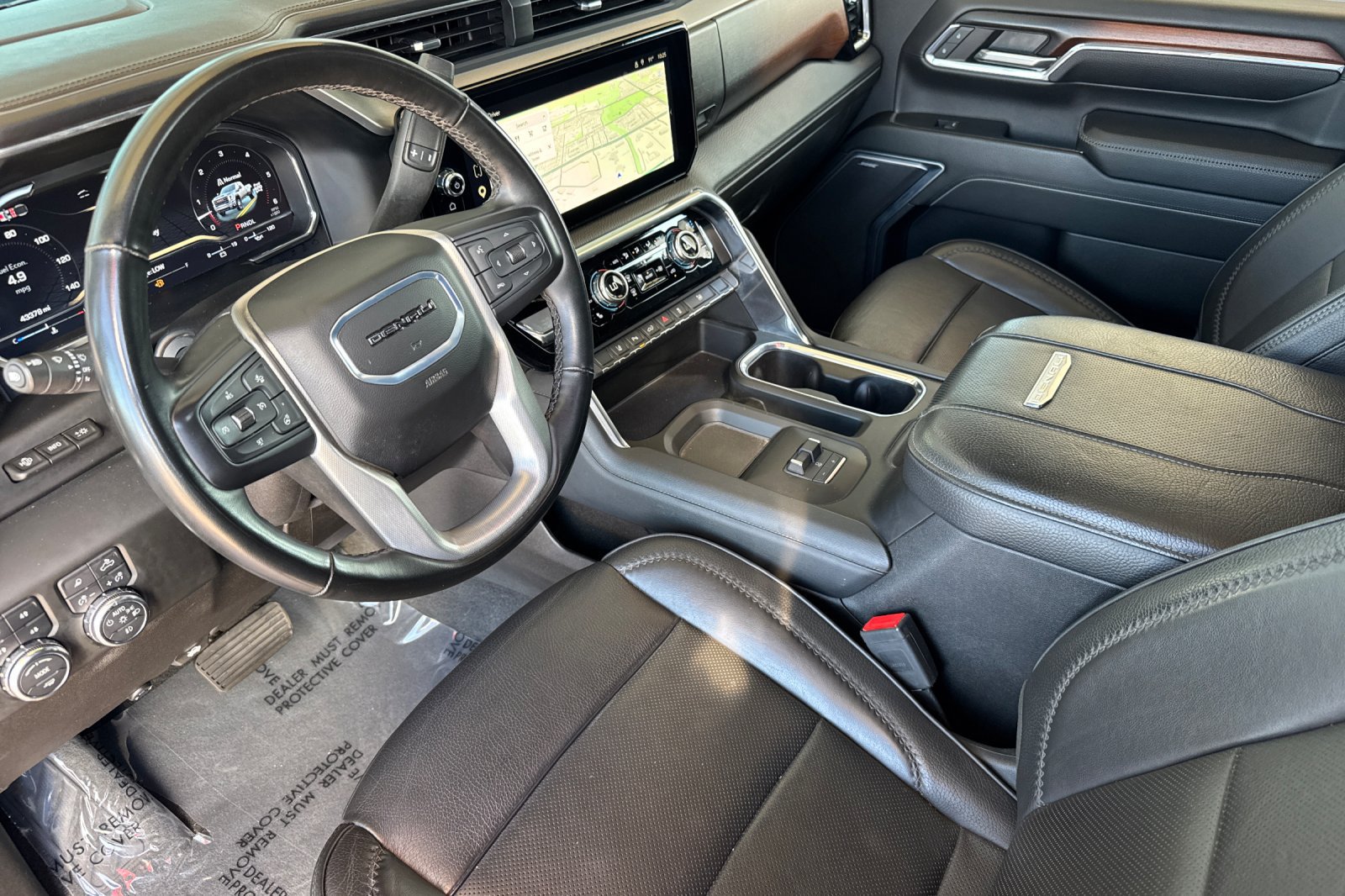 Used 2024 GMC Sierra 3500 Denali w/ Denali Reserve Package AWD/4WD image 11