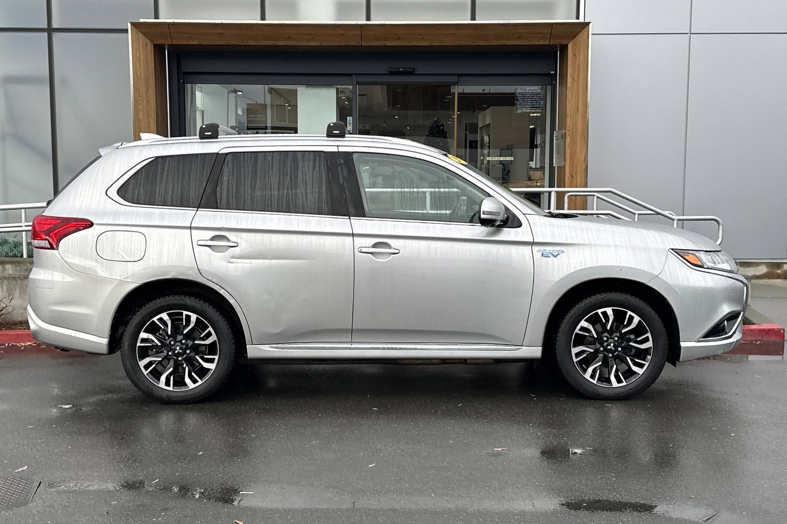 Used 2018 Mitsubishi Outlander GT image 8