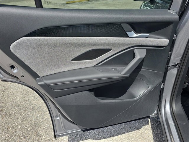 New 2025 Volkswagen Tiguan S image 9