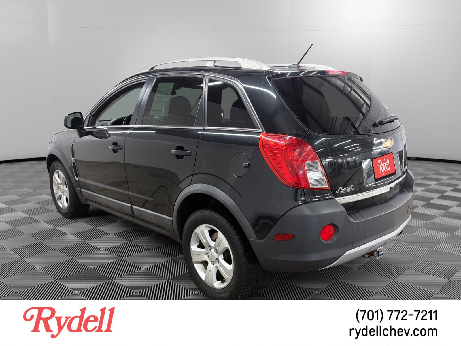 Used 2014 Chevrolet Captiva Sport LS FWD image 3