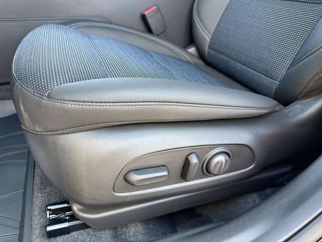 New 2026 Buick Envista Sport Touring w/ Convenience I Package FWD image 12