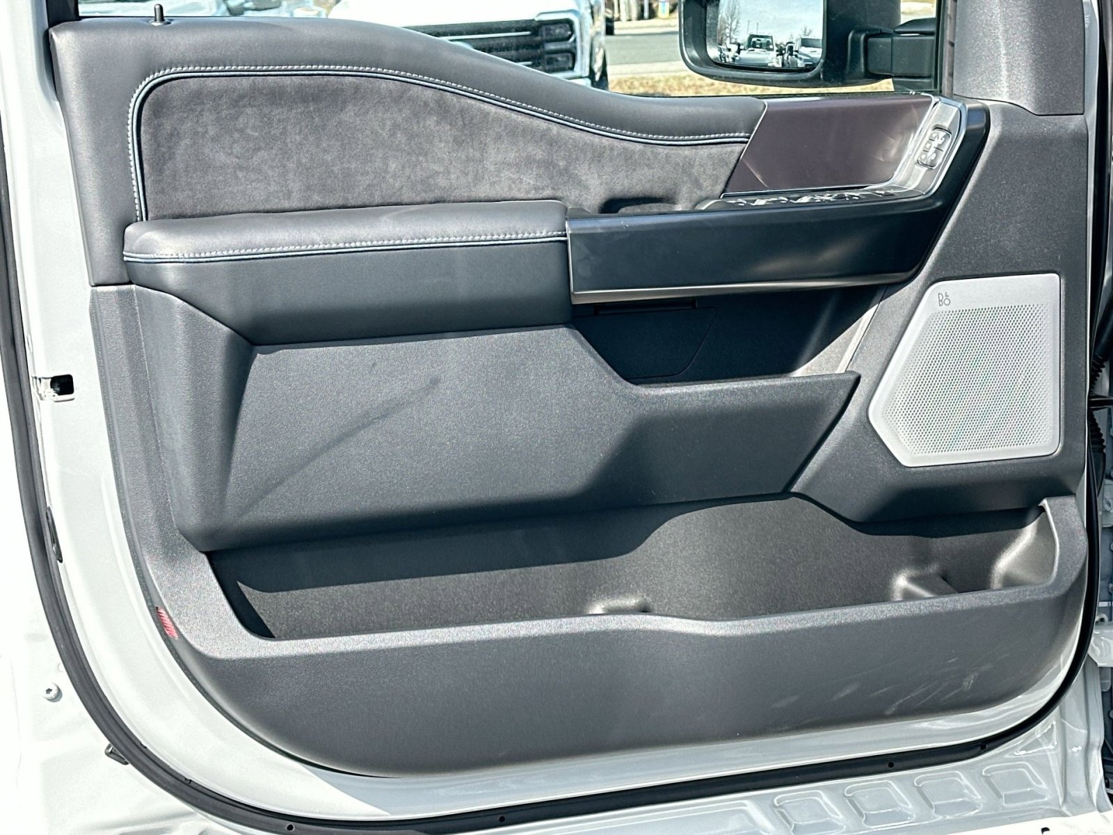 New 2026 Ford F250 Platinum w/ Tremor Off-Road Package image 15