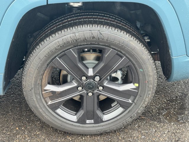 New 2027 Jeep Grand Cherokee L Limited AWD/4WD image 11