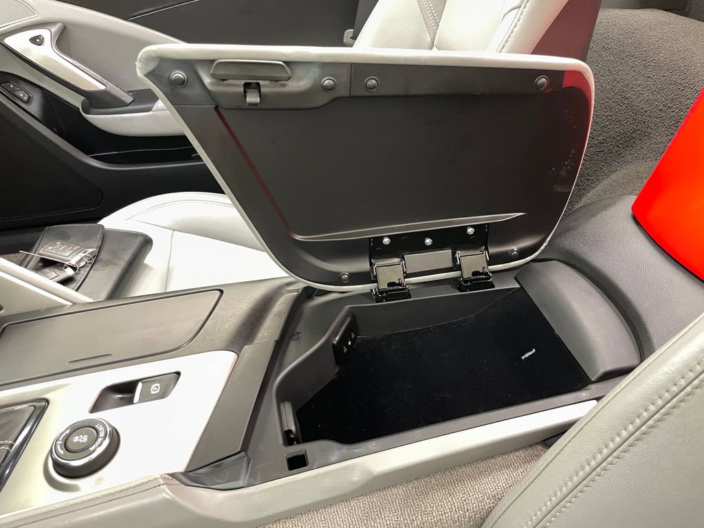 Used 2019 Chevrolet Corvette Stingray Convertible w/ 3LT Preferred Equipment Group RWD image 29