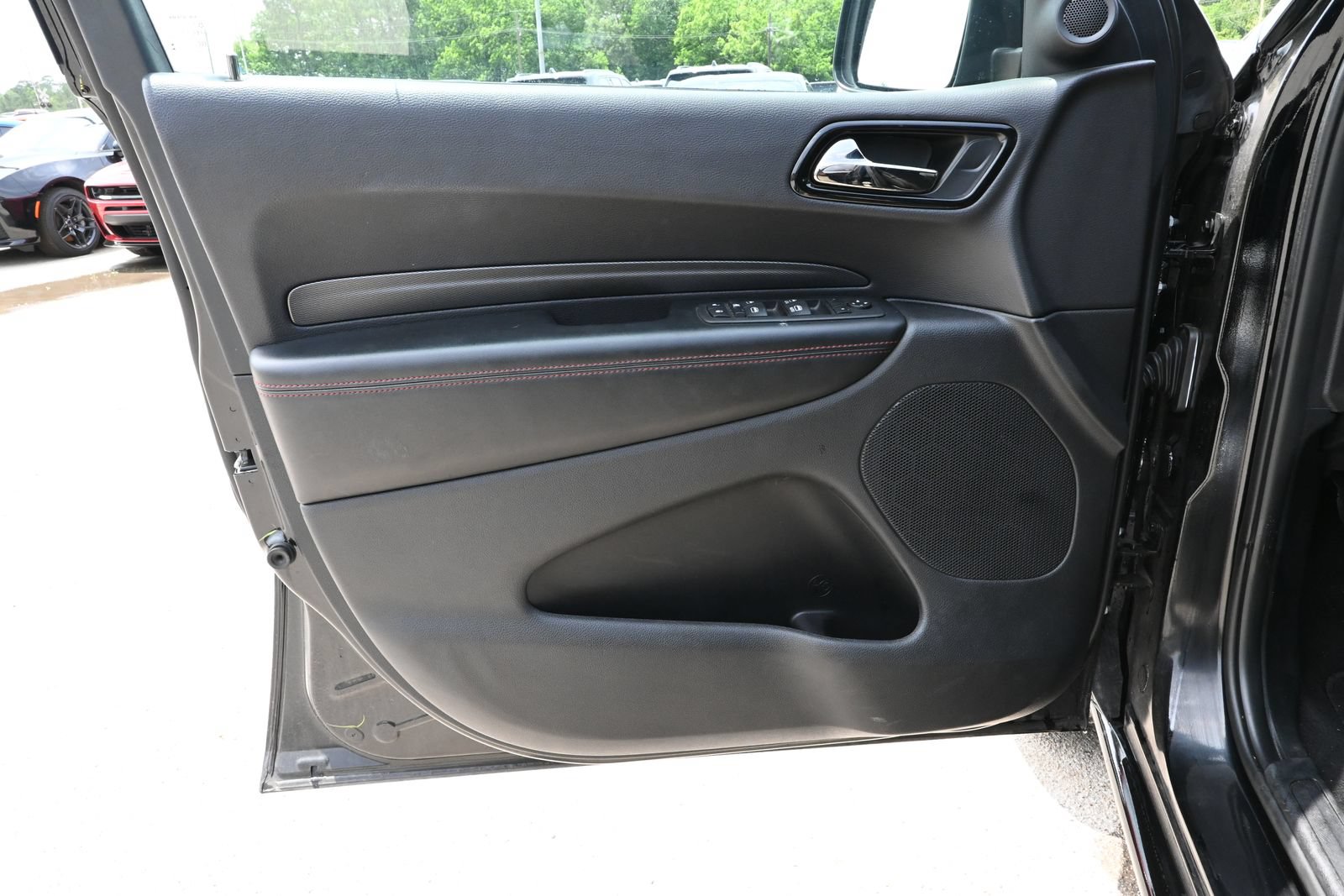 Used 2025 Dodge Durango GT RWD image 7