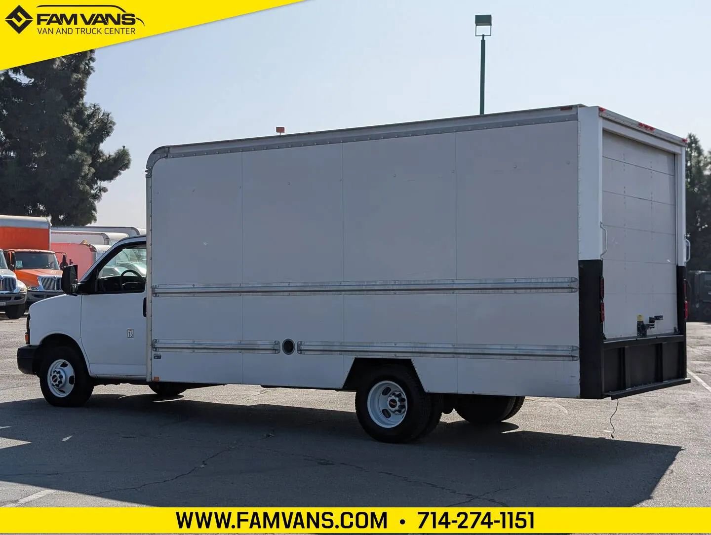 Used 2012 GMC Savana 3500 RWD image 5