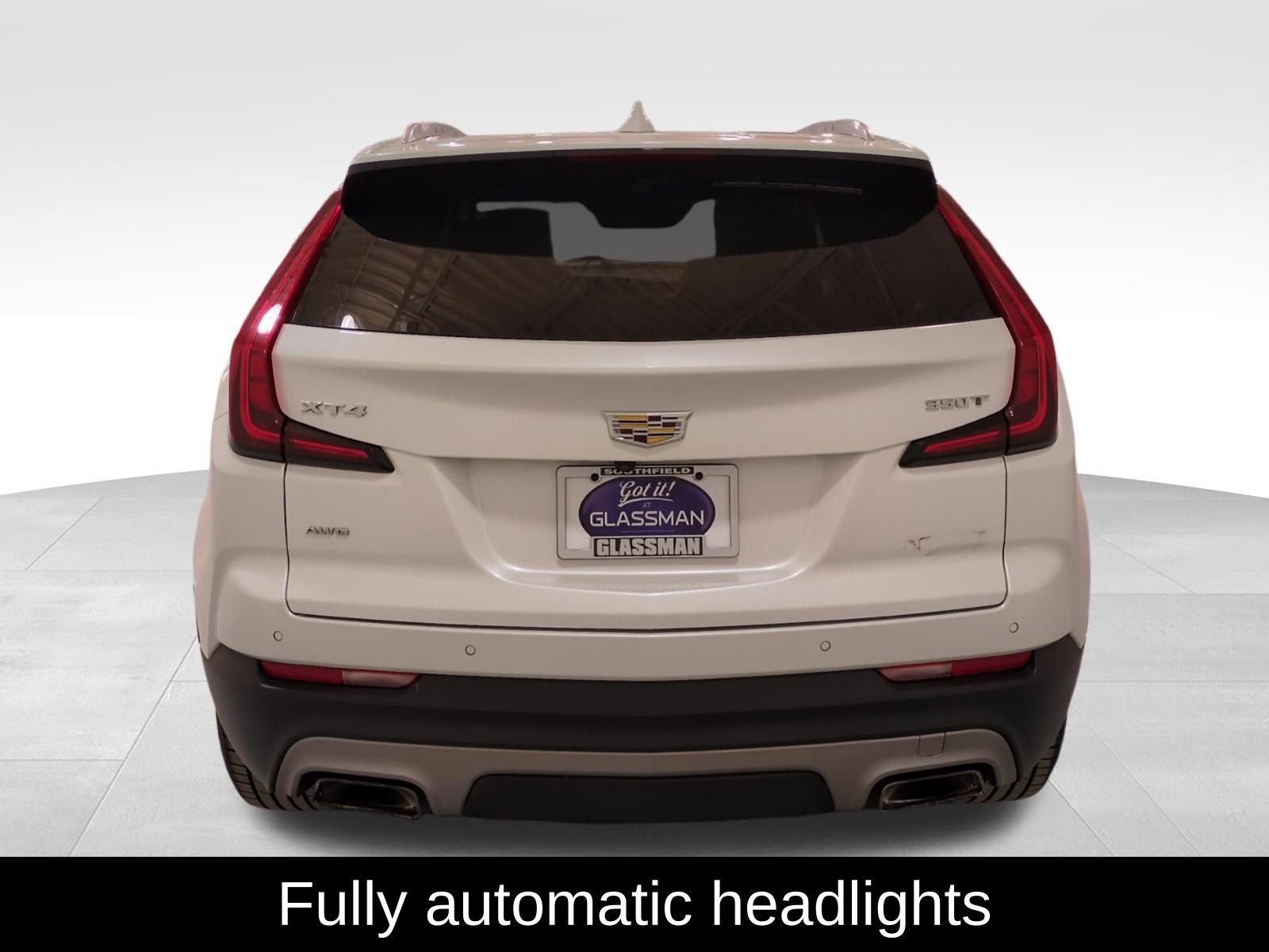 Used 2020 Cadillac XT4 Premium Luxury w/ Cold Weather Package image 6