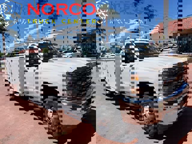 Used 2015 Chevrolet Silverado 3500 W/T w/ Snow Plow Prep Package image 2