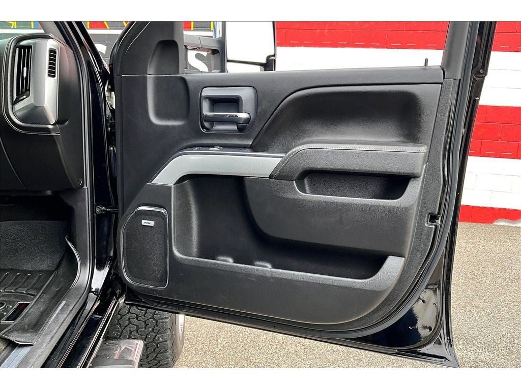 Used 2015 Chevrolet Silverado 2500 LTZ w/ Duramax Plus Package AWD/4WD image 20