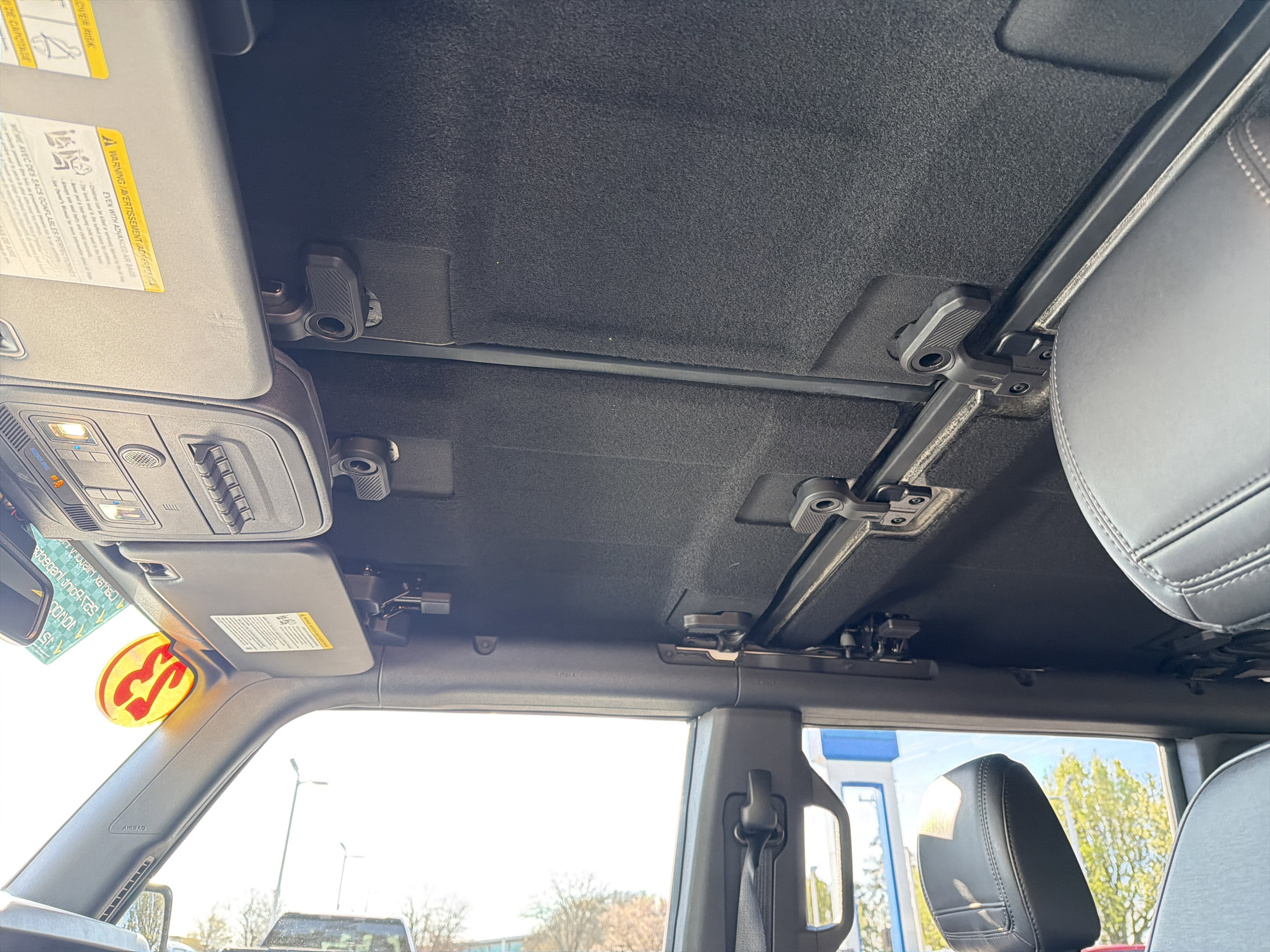 Used 2023 Ford Bronco Black Diamond image 28