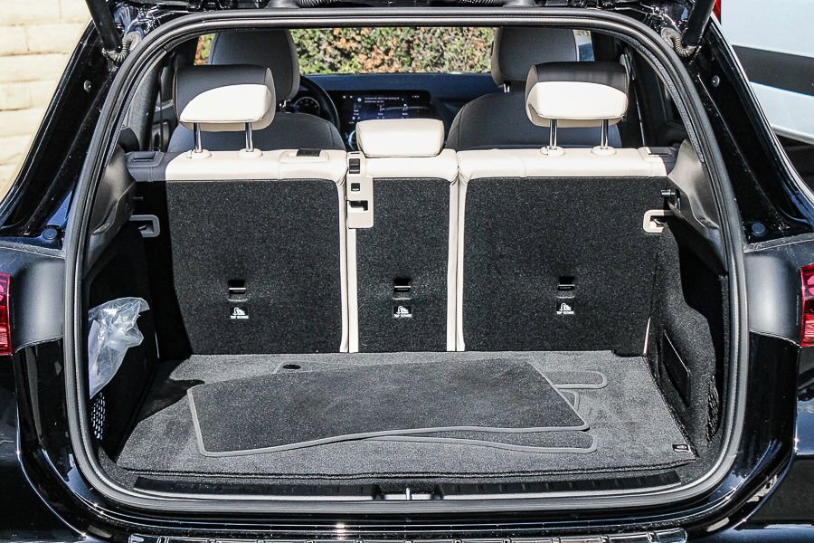 Used 2025 Mercedes-Benz GLA 250 4MATIC image 28