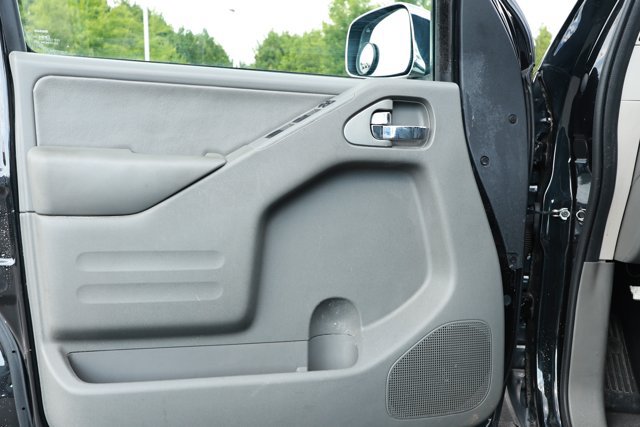Used 2019 Nissan Frontier SL RWD image 22