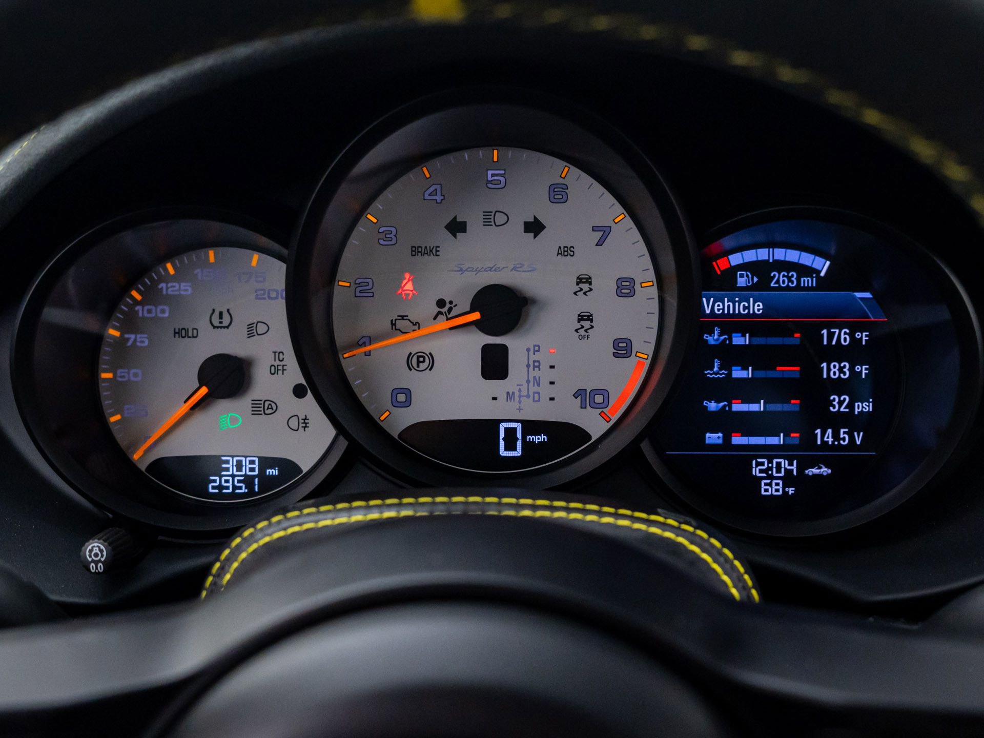 Certified 2025 Porsche 718 Boxster Spyder RS RWD image 29