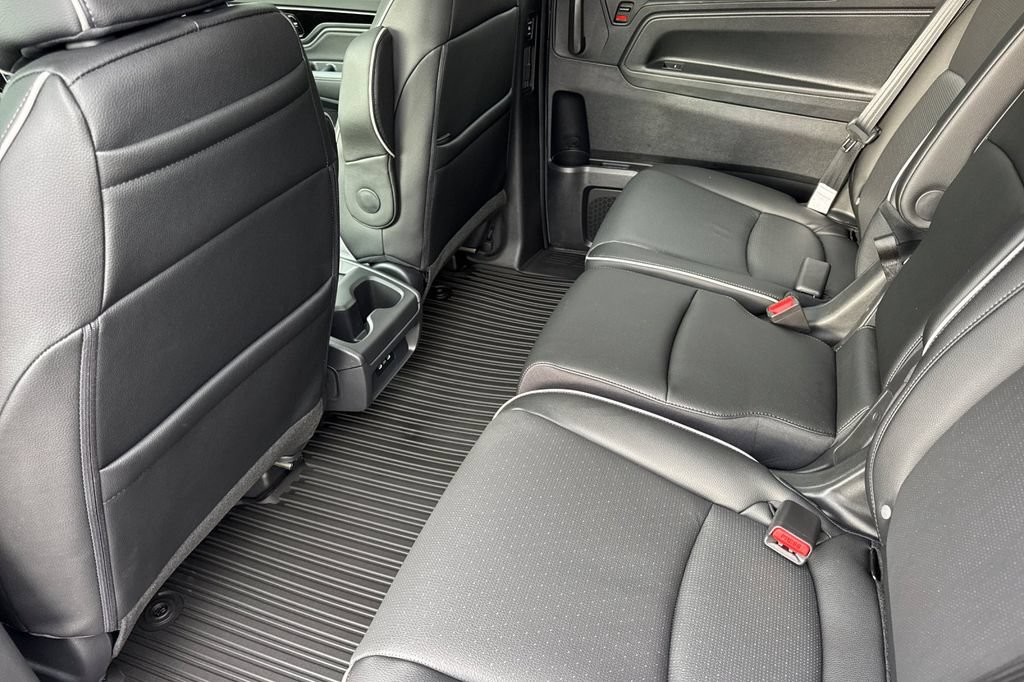 New 2026 Honda Odyssey Elite image 17