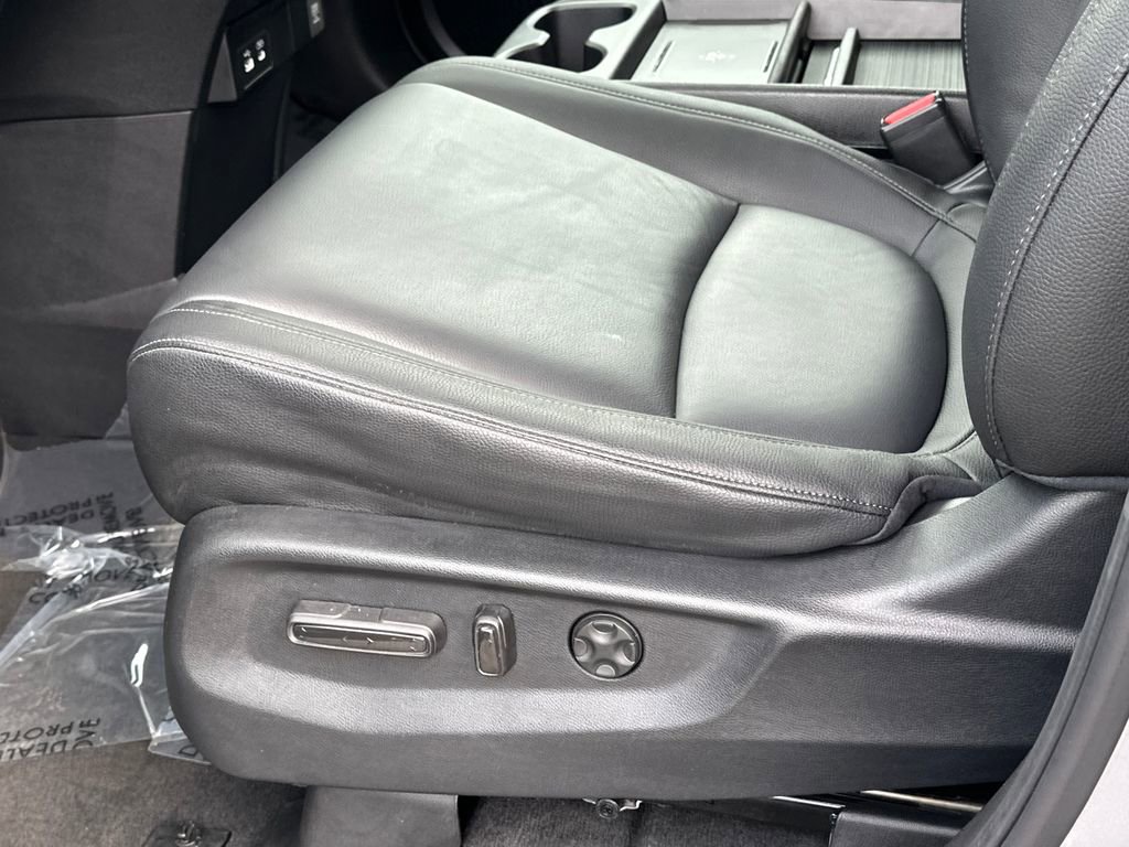 Used 2026 Honda Odyssey EX-L image 23