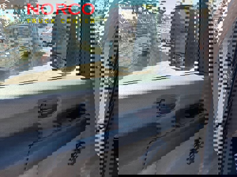 Used 2012 Nissan NV 1500 S w/ Side Curtain Airbag Pkg image 16